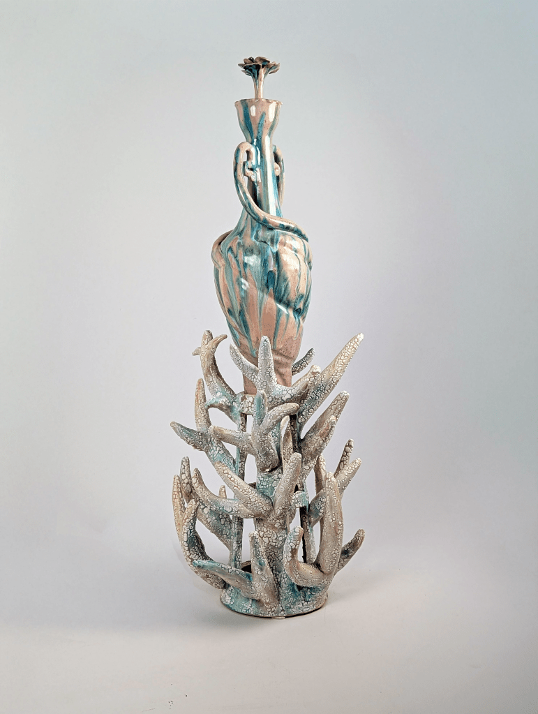 Pantheanic Amphora and Plinth 2: Vessel and Plinth View 3