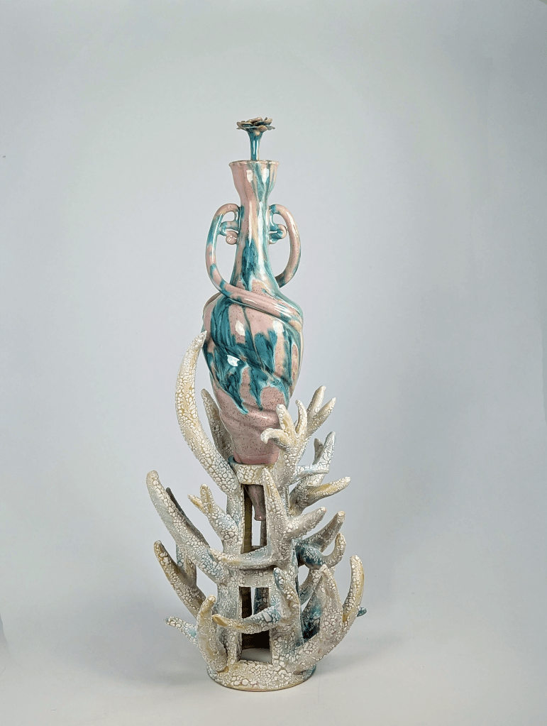 Pantheanic Amphora and Plinth 2: Vessel and Plinth View 2